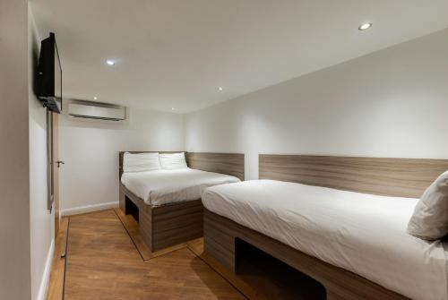 Triple room, without windows