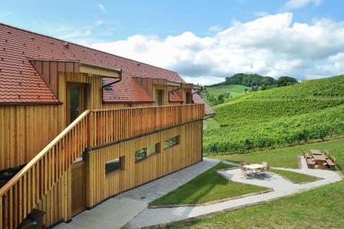 Wine & Tourisam Valdhuber Apartments - image 14