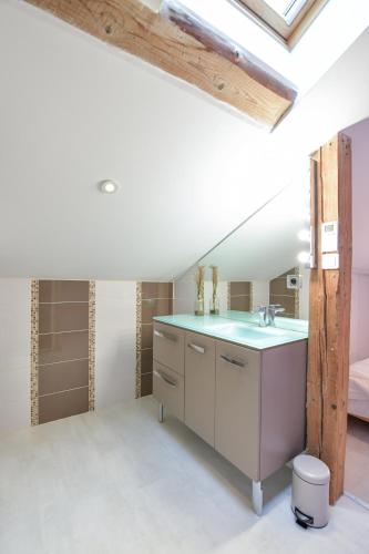 Fürdőszoba, L’olivier in Montmerle Sur Saone