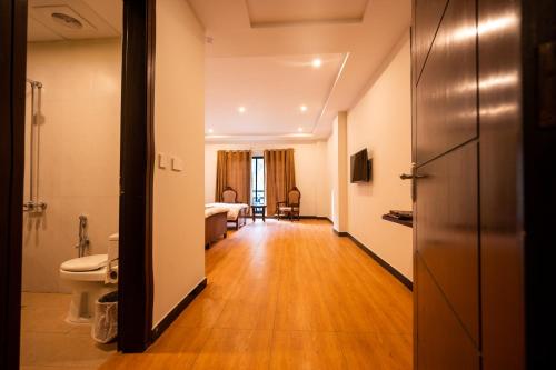 浴室, Mount Feast Hotel Naran in 密爾斯