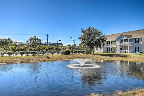 5 Mi to Beach Gulf Shores Condo with Perks! near Jack Edwards Airport