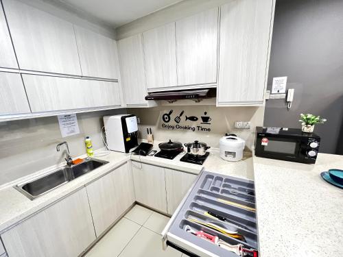 AJ Suites @ Loft Imago KK