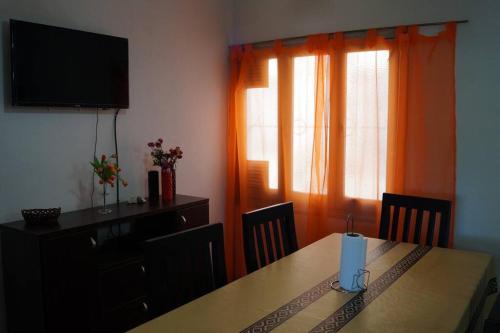 Two-Bedroom Apartment room in Amplio departamento en el corazón de Mendoza