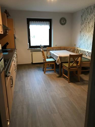 Kitchen, Ferienwohnung Susanna in Gondenbrett