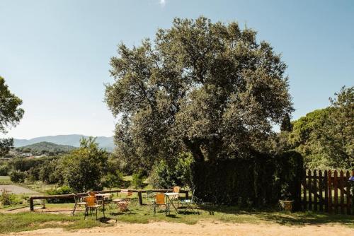 LOS TILOS Casa rural en el campo.