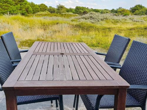 Four-Bedroom Holiday home in Fanø 9 - image 12