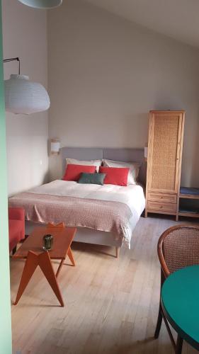 Maisonnette cosy cœur centre avec accueil vélo gîte à louer Saumur