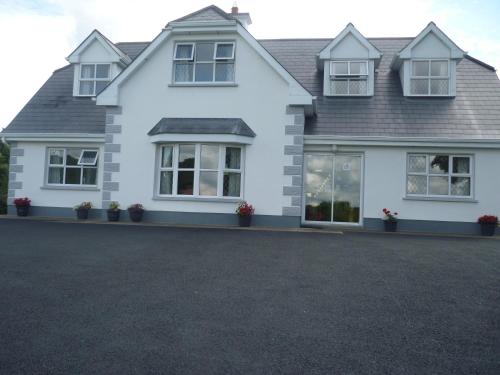 Armcashel B&B in Ballaghadereen