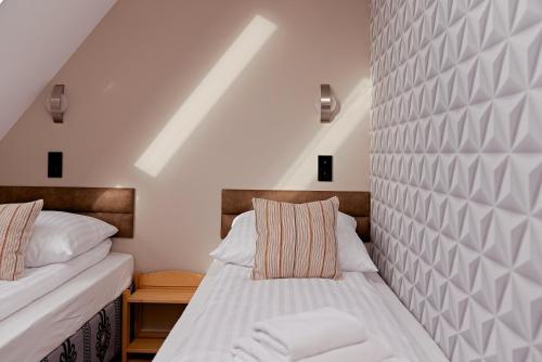Four-Bedroom House image 7