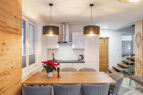Four-Bedroom House image 9