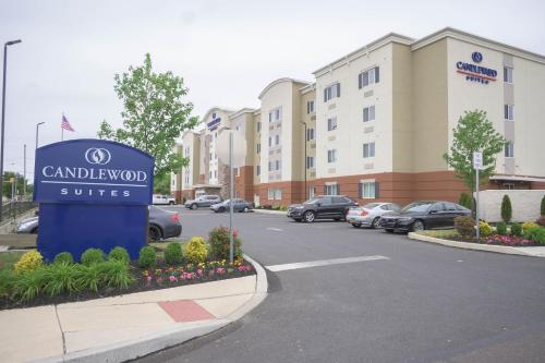 Candlewood Suites Philadelphia - Airport Area, an IHG Hotel