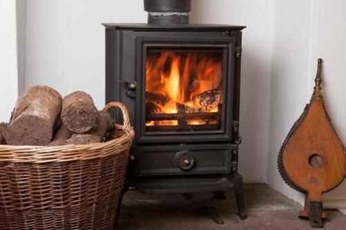 Scenic Welsh Cottage in the Brecon Beacons