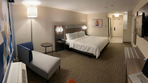 Holiday Inn Express Hotel & Suites Hermosa Beach, an IHG Hotel