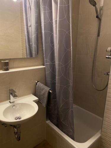 T24 - Ihr Appartement mit Charakter, Sindelfingen (zdjęcie 10)