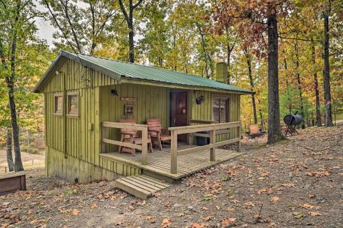 Matt Dillon Cabin about 1 Mile to Raystown Lake! - Huntingdon