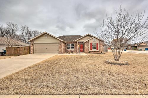 Gorgeous Bentonville Vacation Rental! in Bentonville, USA