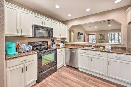 Gorgeous Bentonville Vacation Rental! in Bentonville, USA
