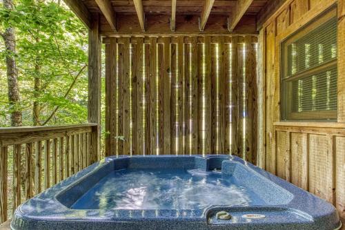 MYSTIC MOUNTAIN - GREAT LOCATION! CLOSE TO ALL THE ACTION! cabin - image 9