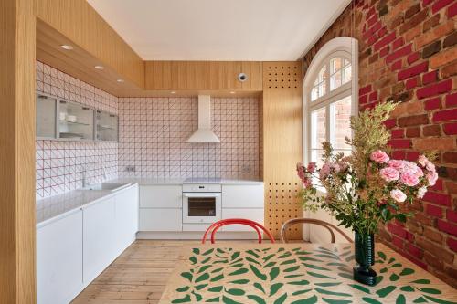 Kolorowy apartament A9 Katowice Nikiszowiec in 尼基斯佐維科