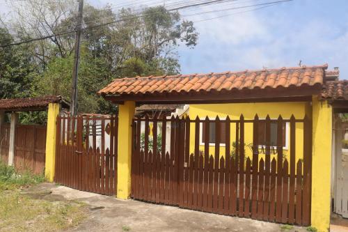 Casa dos Rocha em Ubatuba - Kitnet Preta