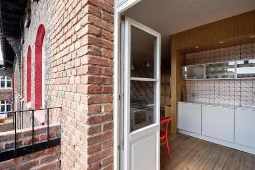 Kolorowy apartament A9 Katowice Nikiszowiec in 尼基斯佐維科