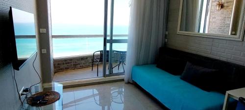 Apart Hotel TLV/Bat Yam Beach Front 1207 in 貝特雁