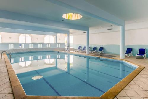 appartement de luxe front mer à DAR BOUAAZA (appartement de luxe front mer a DAR BOUAAZA) in Dar Bouazza