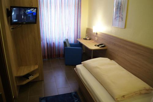 Hotel "Drei Rosen" OHG Regina & Hans - Peter Faßbinder in Worbis, Deutschland