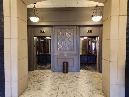 Hotel at Old Town near Great Plains Transportmuseum