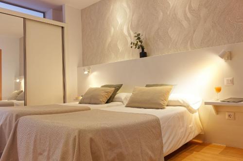 One-Bedroom Apartment - Ground Floor image 8