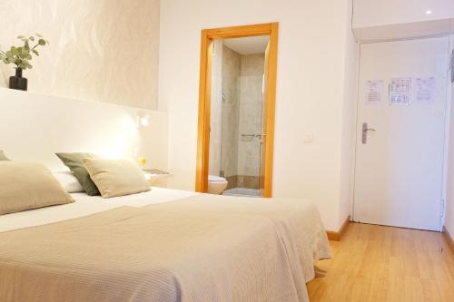 One-Bedroom Apartment - Ground Floor image 7