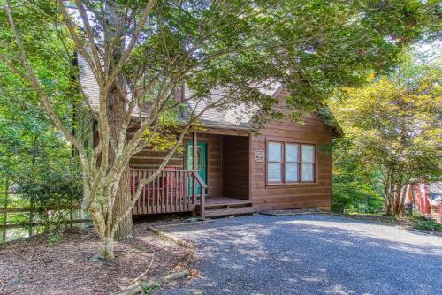 Morning Mist - Beautiful Cabin in the Arts & Crafts Community cabin