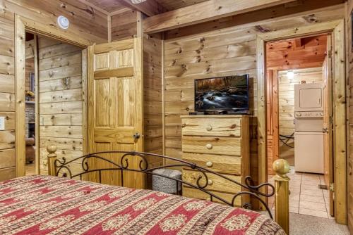 Morning Mist - Beautiful Cabin in the Arts & Crafts Community cabin - image 12