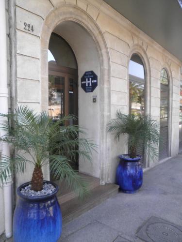 Au Nouvel Hotel
