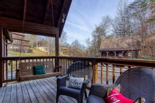 ER46 - Cherith Brook - Great location Just across from swimming pool! cabin - image 2