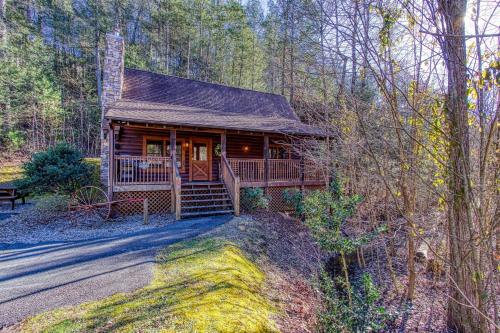 ER260- Magical Moments Great Location- Close to town cabin - image 5