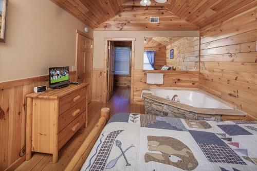 Two-Bedroom House image 10