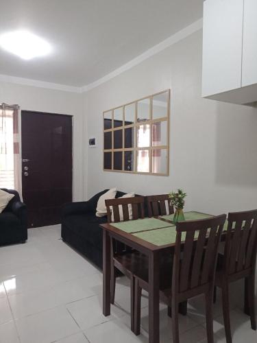 keittiö, Cozy 2BR Bungalow House & Lot, Near Airport, Ateneo de Cebu, SM Lacion, Gaisano Grand mall in Consolacion
