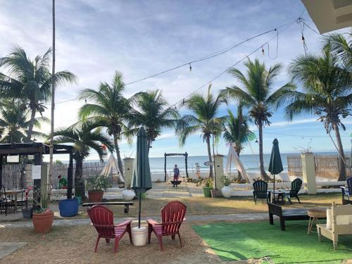 ทัศนียภาพ, นอร์ธ ชอร์ส อินน์ (North Shores Inn) in คูริเมา