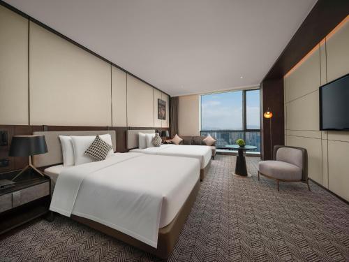 Grand New Century Twin Bed Room