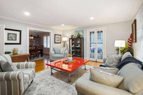 B&B Washington - Chevy Chase 4 BR 2 offices Comfortable Inviting - Bed and Breakfast Washington