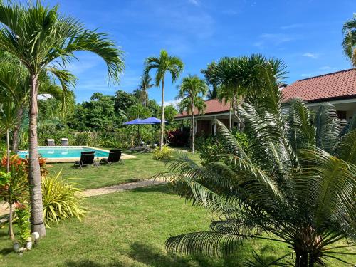 Cabagnow Seaside Resort in Anda