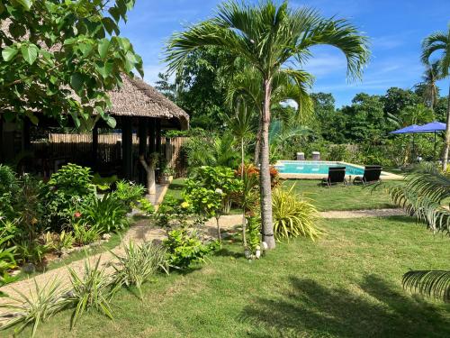 Cabagnow Seaside Resort in Anda