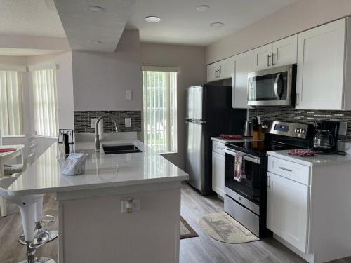 Family Premium 3BD Condo Apartment near Disney Parks  #3 - image 12