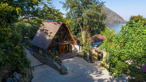 Plataran Komodo Beach Resort