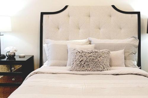 Modern 4 Bed Rooms Jersey City, NJ Easy Access to Manhattan in Jersey City, USA