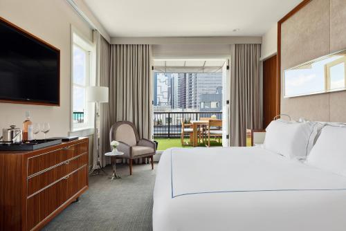 33 Hotel, New York City, Seaport in New York, USA