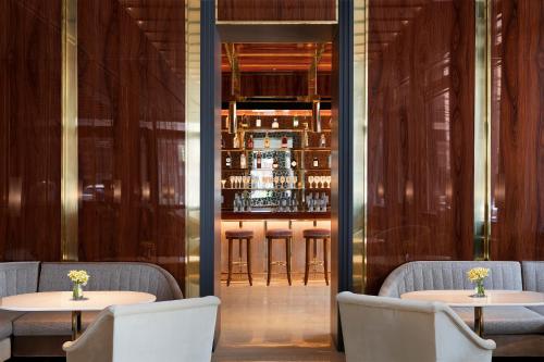 33 Hotel, New York City, Seaport in New York, USA