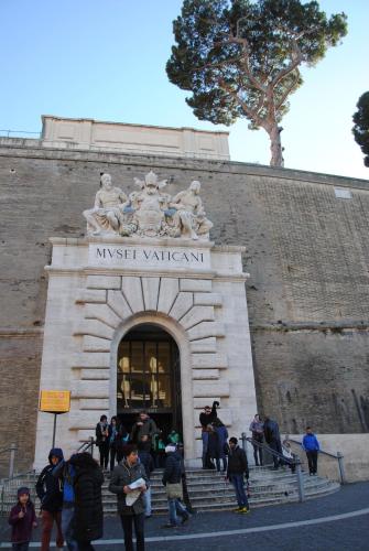 Surrounding environment, Vatican Leone IV in Vatican