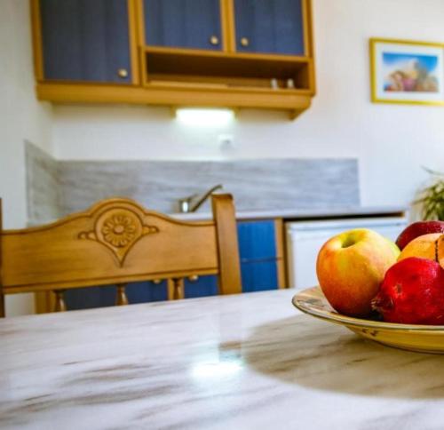 Anais Collection s & Suites, Pension in Kato Daratso